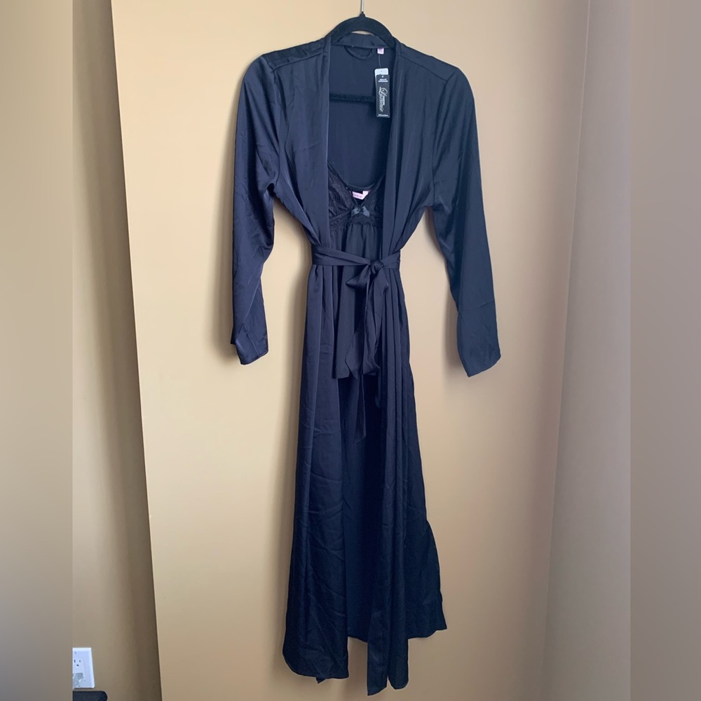 NWT Long Satin Robe and matching Lace-Trim black Camisole